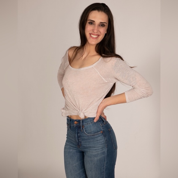 Meet your Posher, Emily - Picture 3 of 10